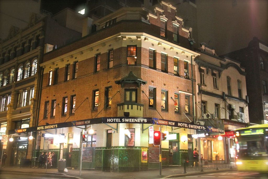 Hotel Sweeney's Sweeneys